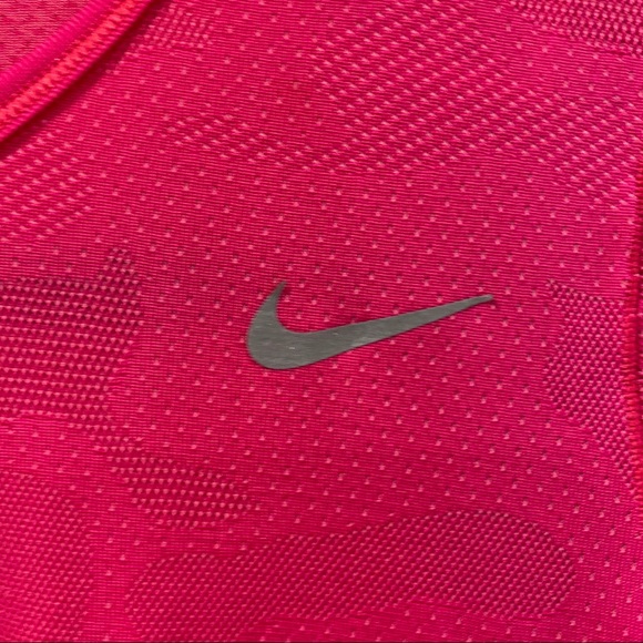 Nike Pink Camo Short Sleeve Shirt - Picture 3 of 8